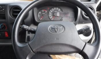 2015 Toyota Dyna Crane Truck full