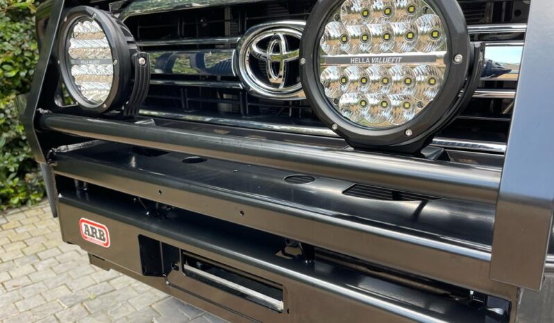 2023 Toyota Land Cruiser 79 4.5D LX V8 Double Cab full