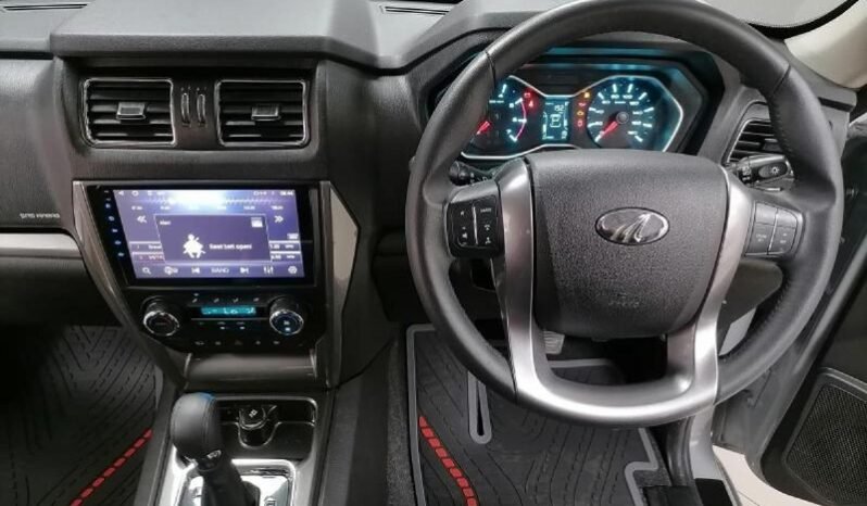 2023 Mahindra Pik Up S11 Dew 4×4 AT DCab full