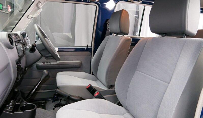 2022 Toyota Land Cruiser GXL Troop Carrier Manual full