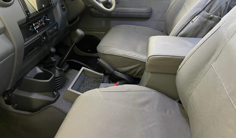 2022 Toyota Land Cruiser 76 Series 4.5 LX V8 Station Wagon full