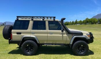2022 Toyota Land Cruiser 76 Series 4.5 LX V8 Station Wagon full