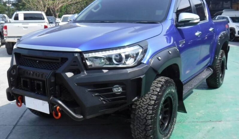 2015 Toyota Hilux Revo full