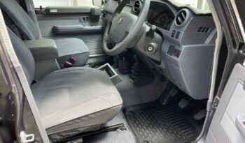 2023 Toyota Land Cruiser 79 4.5D LX V8 Double Cab full