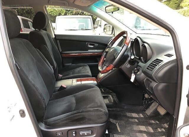 2011 Toyota Harrier full