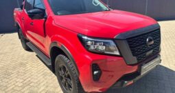 Nissan-Navara-DDTi-Pro-4X-1-thumb