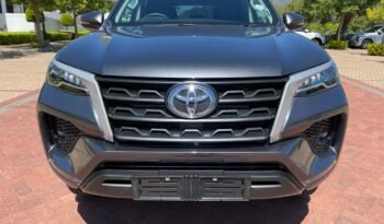2022 Toyota Fortuner 2.4 GD6 Auto 4×4 full