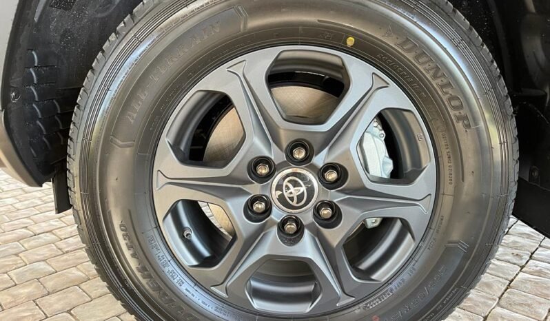 2023 Toyota Land Cruiser 300 3.3D GR Sport full