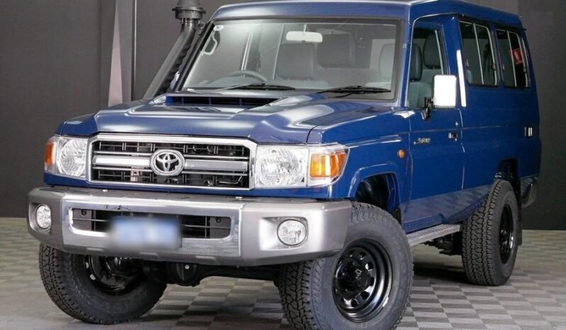 2022 Toyota Land Cruiser GXL Troop Carrier Manual full