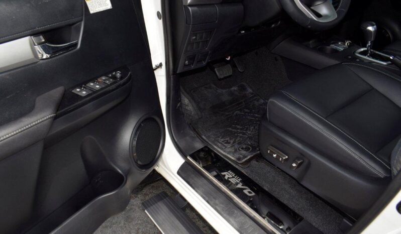2018 Toyota Hilux 4WD. full