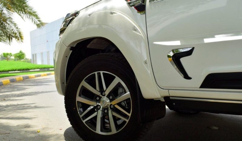 2018 Toyota Hilux 4WD. full