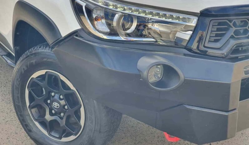 2018 Toyota Hilux Manual full