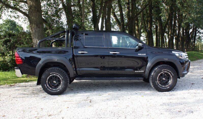 2018 TOYOTA HILUX 2.4 INVINCIBLE 50 full