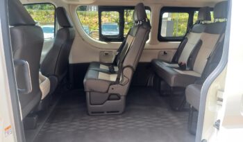 2023 Toyota Hiace 2.8 GL 11 Seater full