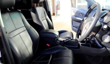 2015 Toyota Hilux Invincible double cab full
