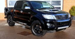 toyota-hilux-suv-b6553b787ab7