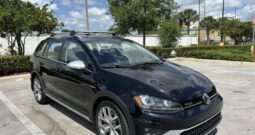 2017-volkswagen-golf-alltrack-tsi-s-wagon-4d