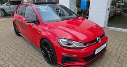 Volkswagen-(VW)-Golf-7-GTI-TSi-2-0-2-thumb