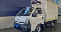 2018-White-Kia-Commercial-K2700-K-2700-WORKHORSE-PU-CC-8113759-1-1024×768