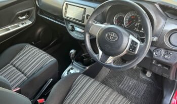 2014 Toyota Vitz RS full