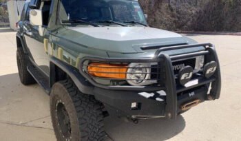 2014 Toyota FJ Cruiser full