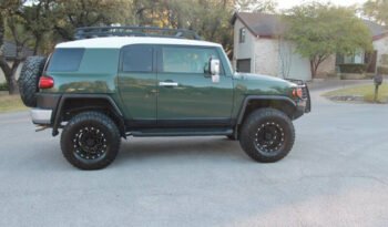 2014 Toyota FJ Cruiser full