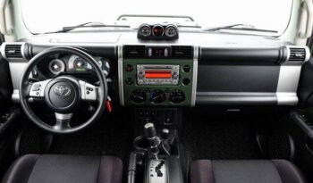 2014 Toyota FJ Cruiser full