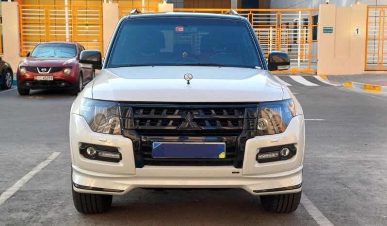 Mitsubishi Pajero 3.8L V6 4WD Signature edition full