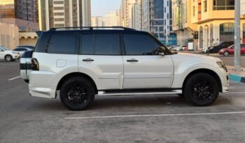 Mitsubishi Pajero 3.8L V6 4WD Signature edition full