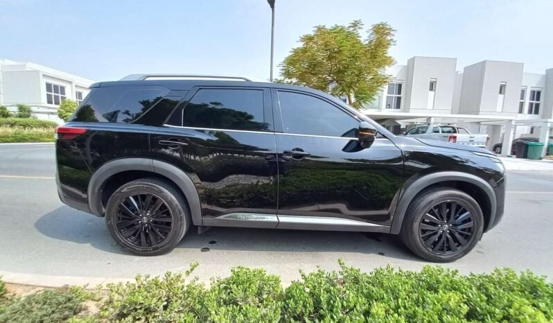 Nissan Pathfinder SL full