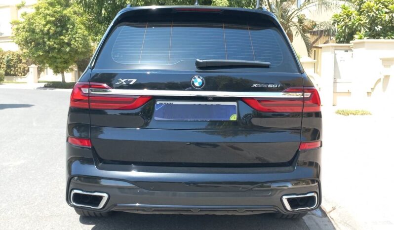 BMW X7 Mkit Xdrive 50i V8 4.4L Twin Turbo full