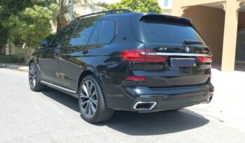 BMW X7 Mkit Xdrive 50i V8 4.4L Twin Turbo full