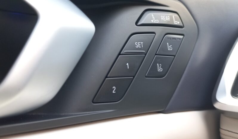 BMW X7 Mkit Xdrive 50i V8 4.4L Twin Turbo full