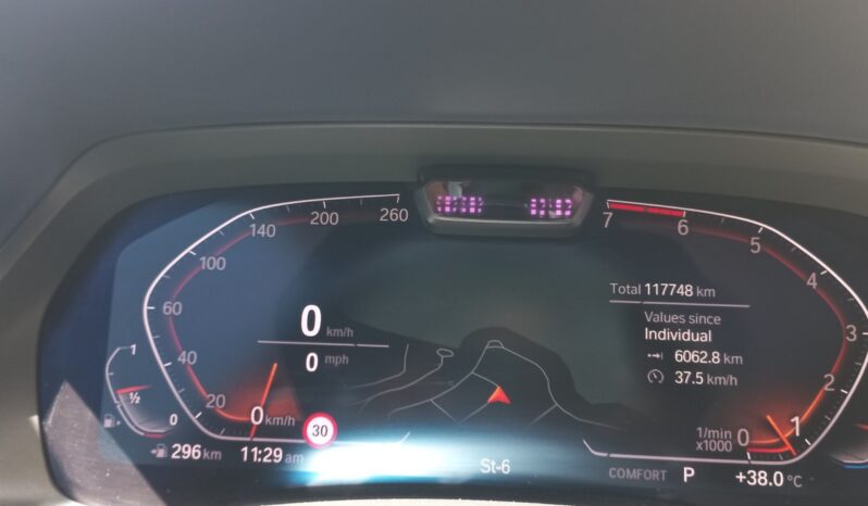 BMW X7 Mkit Xdrive 50i V8 4.4L Twin Turbo full