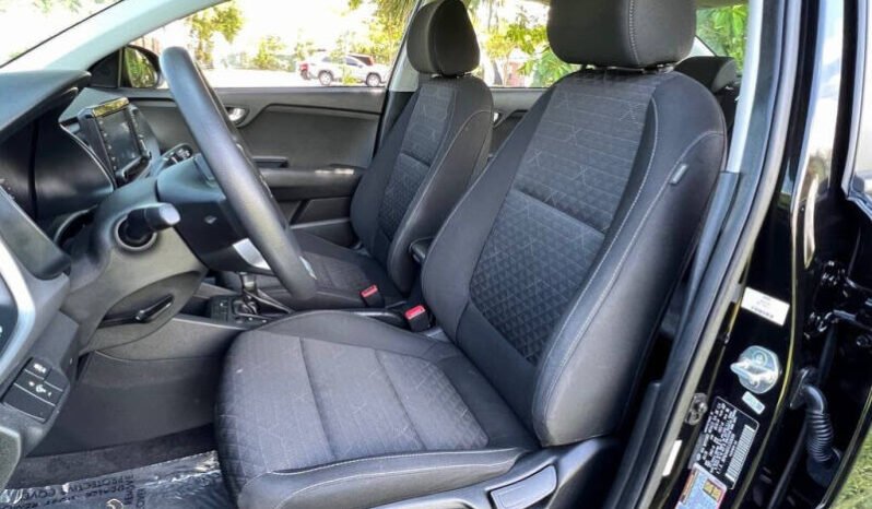 2020 Kia Rio full
