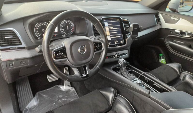 Volvo XC90 T6 R-Design 2.0L Turbo full