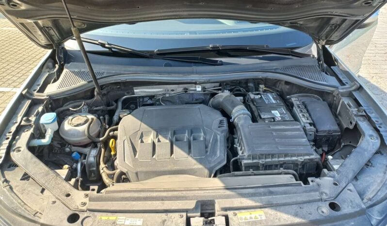 Volkswagen Tiguan I4 2.0L full