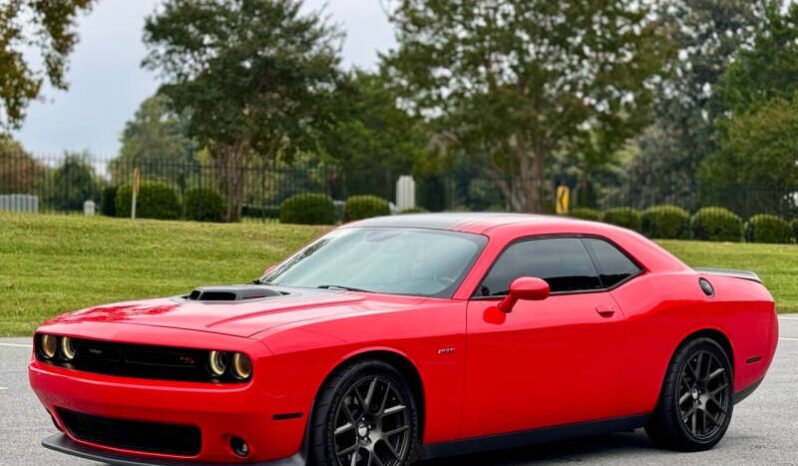 2016 Dodge Challenger full