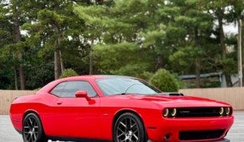 2016 Dodge Challenger full