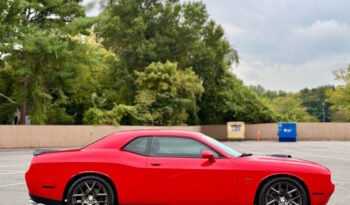 2016 Dodge Challenger full