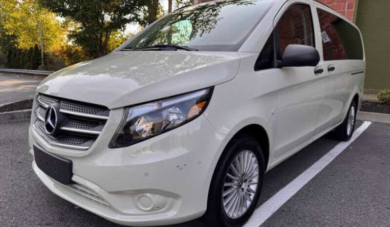 2019 Mercedes-Benz Metris full