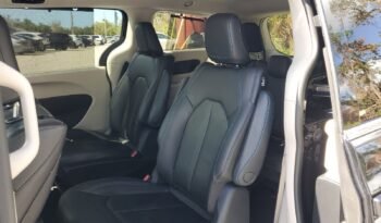 2021 Chrysler Pacifica full