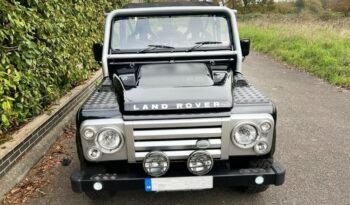 2009 Land Rover 90 Defender SVX full