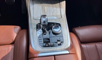 2021 BMW X7 M50i V8 4.4L. full
