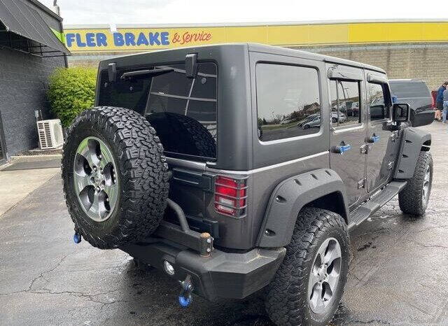 2016 Jeep Wrangler Unlimited 4×4 Sahara full