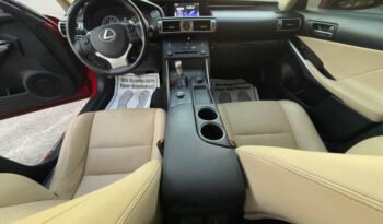 2016 Lexus IS 300 full