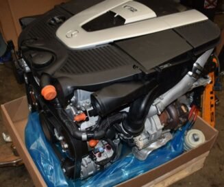 Mercedes W222 S680 engine - Image 3