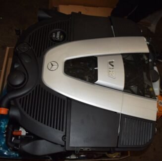 Mercedes W222 S680 engine - Image 5