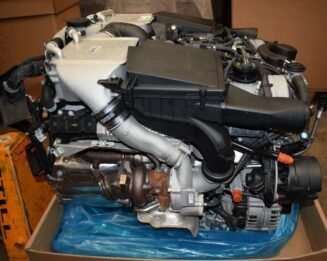 Mercedes W222 S680 engine - Image 8