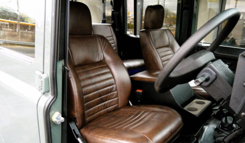 1997 Land Rover Defender full